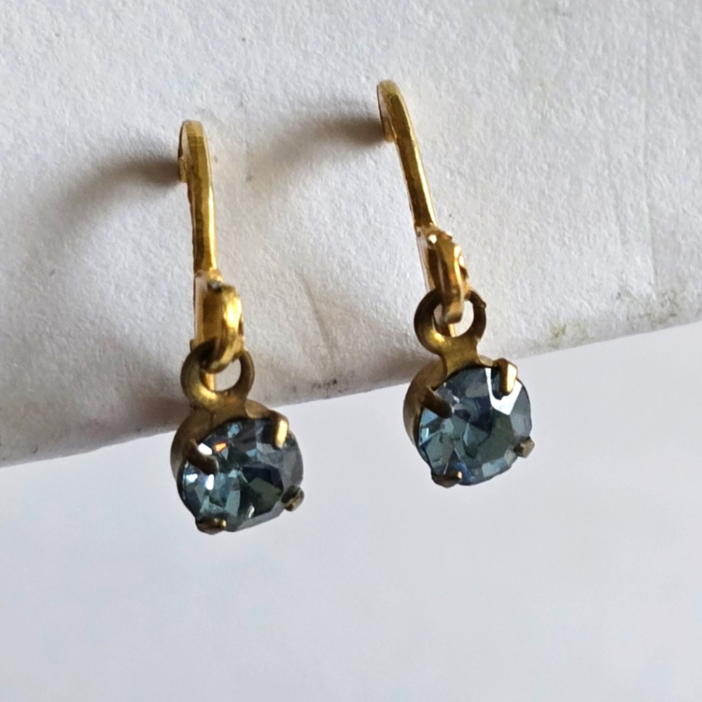 Vintage blue gem earrings screwback hoop goldntone screw back half heart